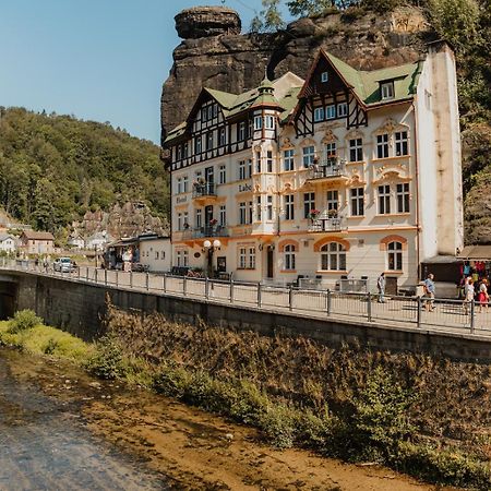 Hotel Labe 赫任斯科 外观 照片