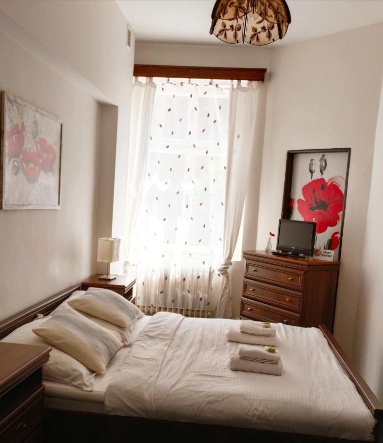 Hotel Labe 赫任斯科 外观 照片