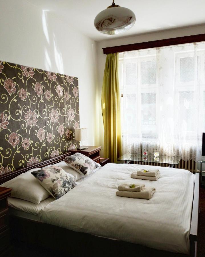 Hotel Labe 赫任斯科 外观 照片